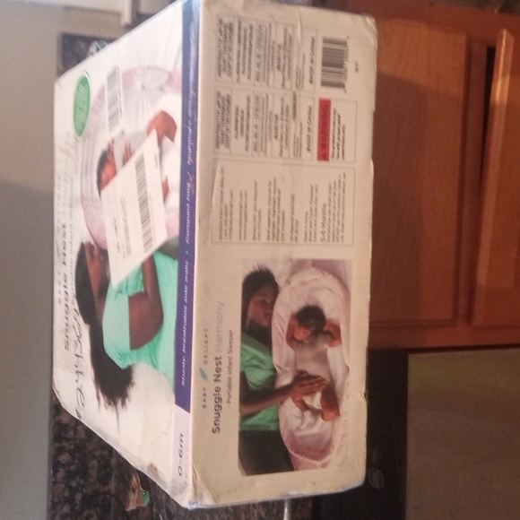 Snuggle Nest Harmony / Portable Infant Sleeper - Picture 5 of 6